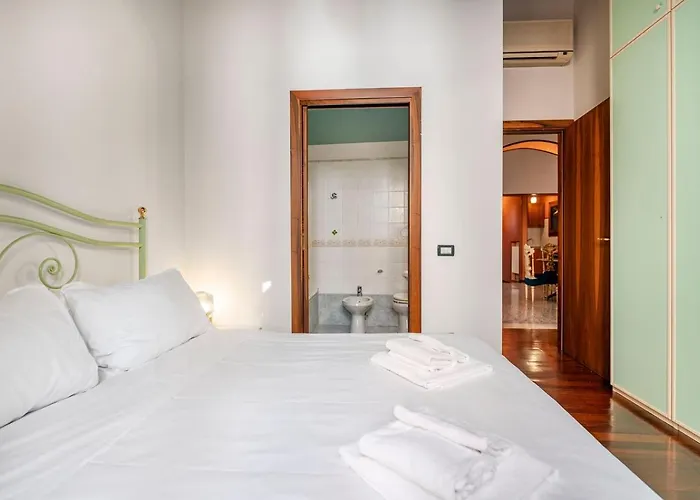 San Marco Canal View By Bricola Apartman